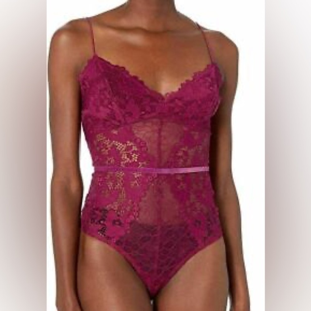 Womens Purple Lace Spaghetti Strap V Neck Body Suit Top